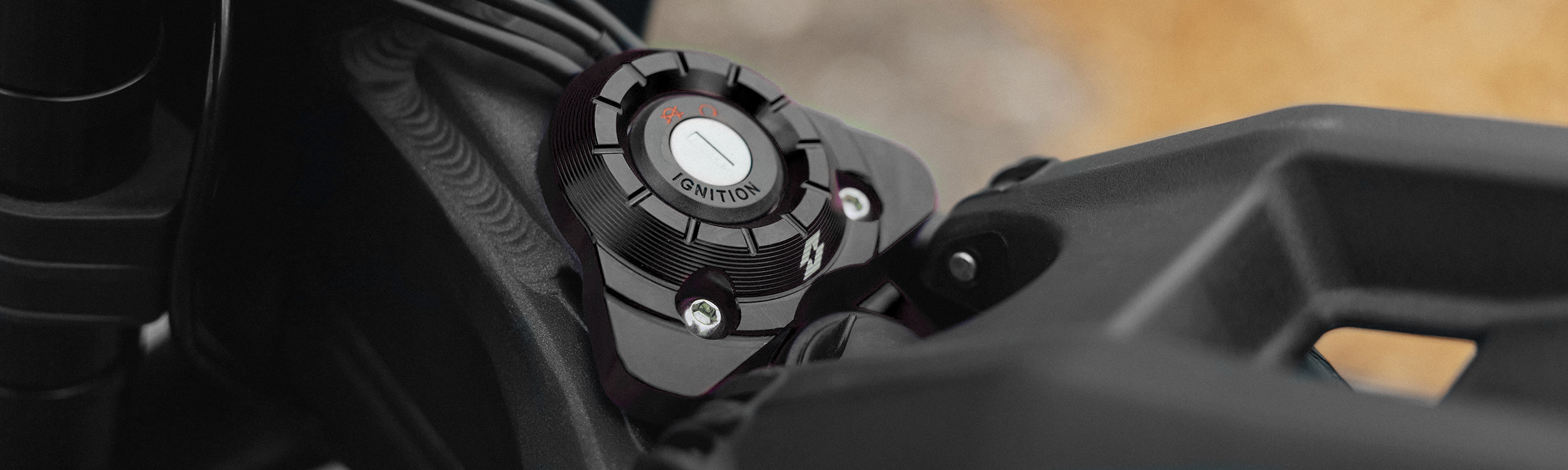 Full-E Charged Ignition Mount Plate Black